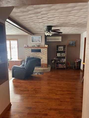 4528 N county M Road, Evansville, WI 53536