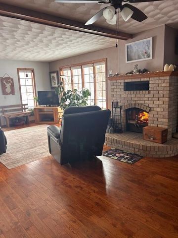 4528 N county M Road, Evansville, WI 53536