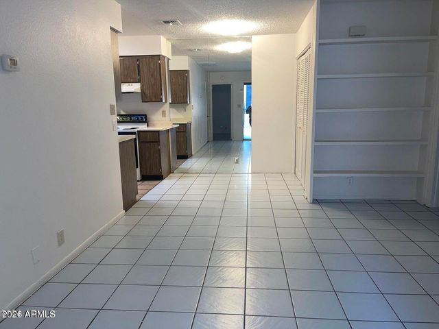 9001 W ELM Street 7, Phoenix, AZ 85037