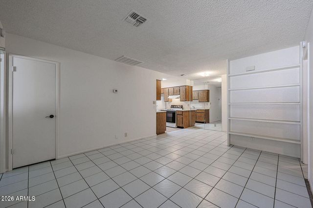 9001 W ELM Street 7, Phoenix, AZ 85037