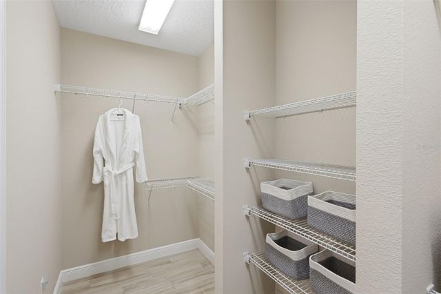 918 S VICTORIA HILLS DRIVE, Deland, FL 32724