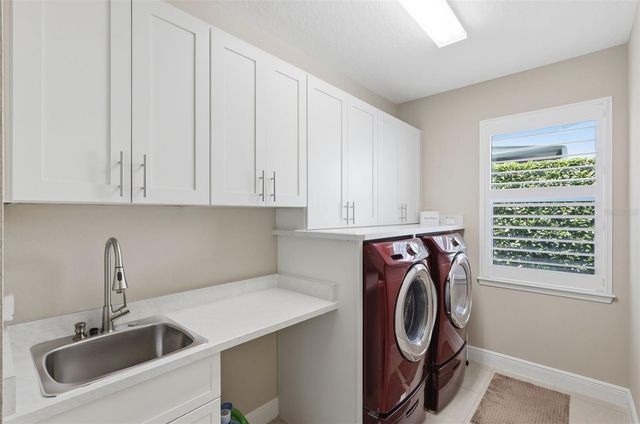 918 S VICTORIA HILLS DRIVE, Deland, FL 32724