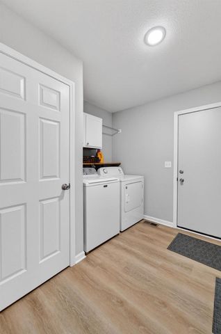381 Bell View Avenue, Belleville, WI 53508