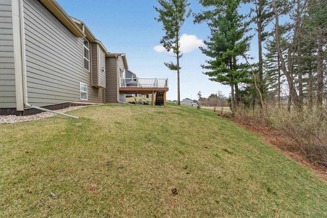 381 Bell View Avenue, Belleville, WI 53508