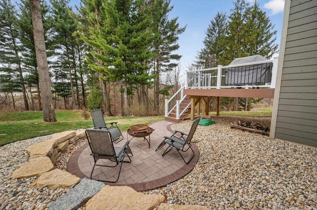 381 Bell View Avenue, Belleville, WI 53508