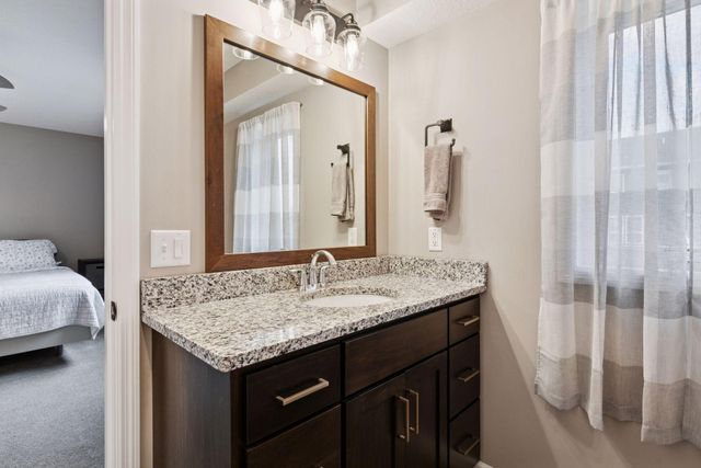 27671 Oxford Lane, Elko New Market, MN 55020