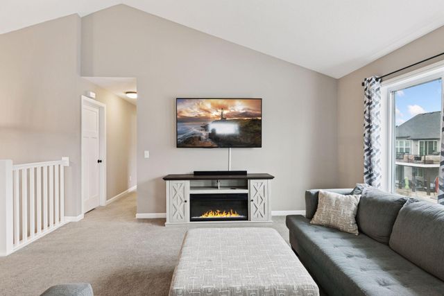 27671 Oxford Lane, Elko New Market, MN 55020