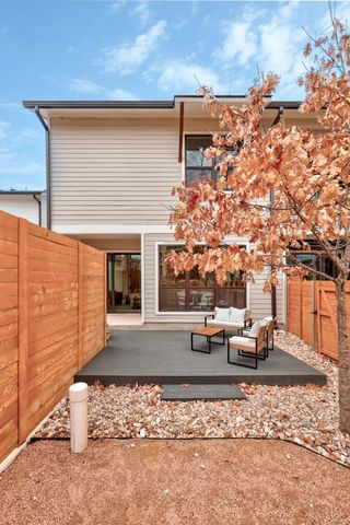 2707 Dulce LN 14, Austin, TX 78704