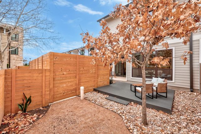 2707 Dulce LN 14, Austin, TX 78704