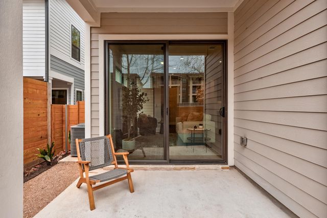 2707 Dulce LN 14, Austin, TX 78704