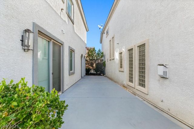 9161 Tudor Park Place, Las Vegas, NV 89145