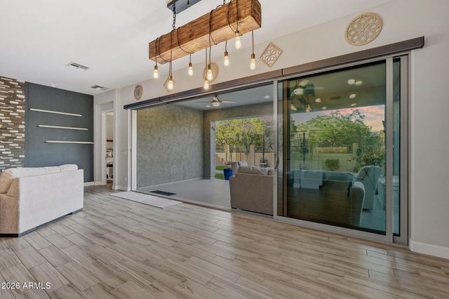 3249 N 69TH Place, Mesa, AZ 85207