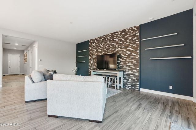 3249 N 69TH Place, Mesa, AZ 85207
