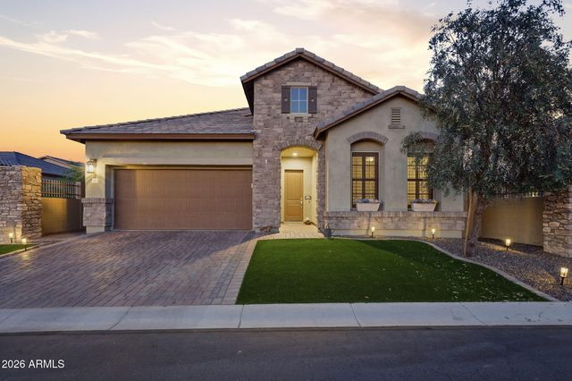 3249 N 69TH Place, Mesa, AZ 85207