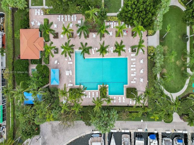 3620 Yacht Club Dr 503, Aventura, FL 33180