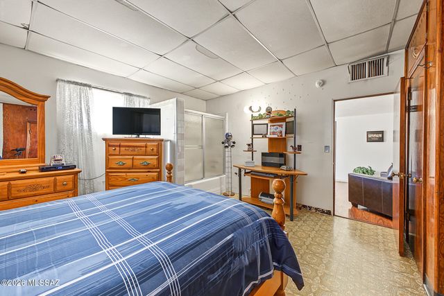 3710 S 14th Avenue, Tucson, AZ 85713