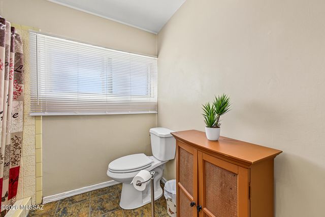 3710 S 14th Avenue, Tucson, AZ 85713