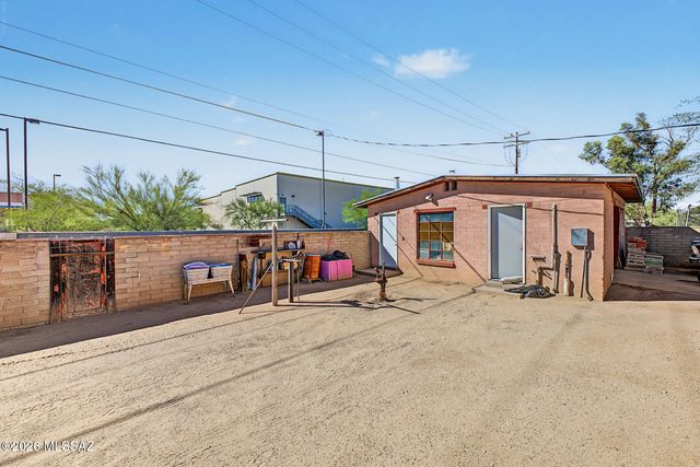 3710 S 14th Avenue, Tucson, AZ 85713