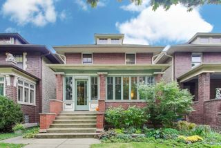 5247 N Wayne Avenue, Chicago, IL 60640