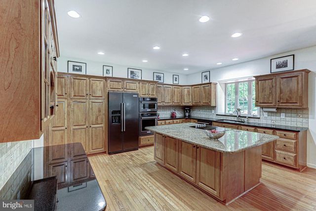 312 DAWNWOOD DR, Landenberg, PA 19350