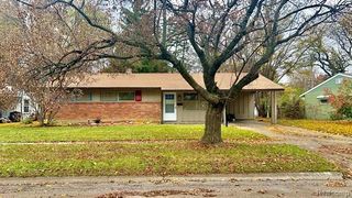 1918 Carmanbrook Parkway, Flint, MI 48507
