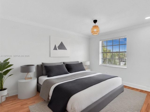 15363 NW 14th Rd, Pembroke Pines, FL 33028