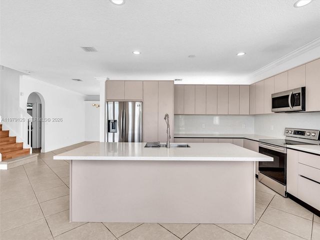 15363 NW 14th Rd, Pembroke Pines, FL 33028