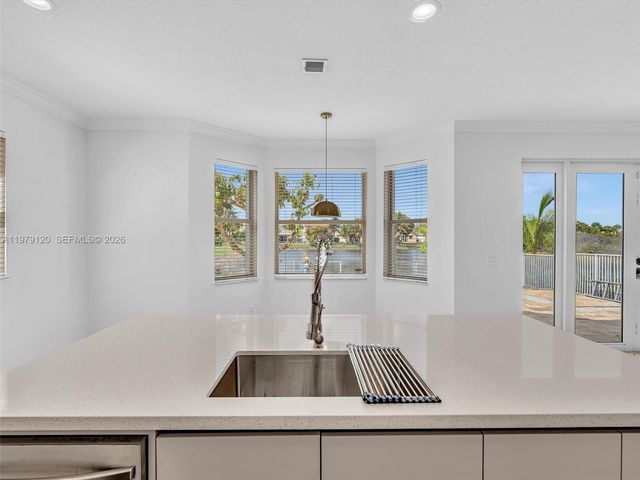 15363 NW 14th Rd, Pembroke Pines, FL 33028