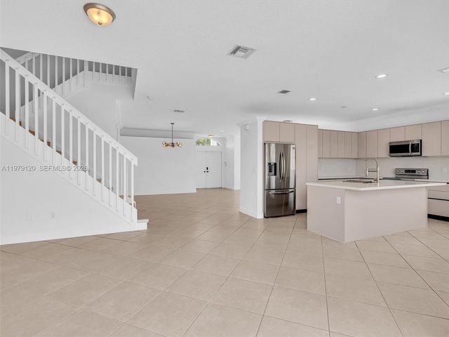 15363 NW 14th Rd, Pembroke Pines, FL 33028