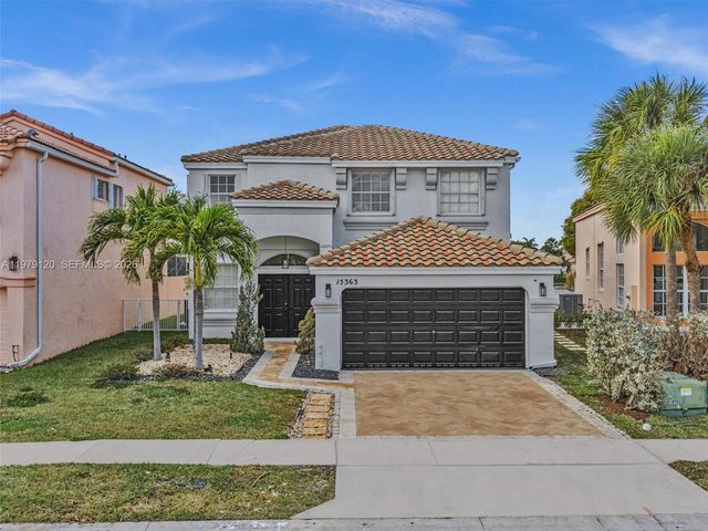 15363 NW 14th Rd, Pembroke Pines, FL 33028