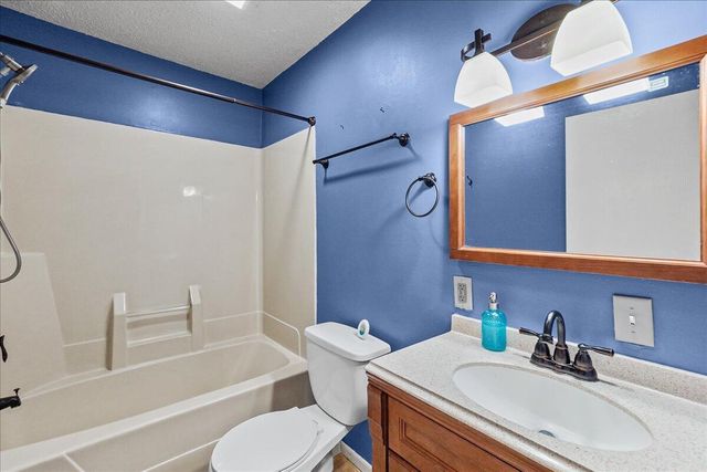 7036 Idaho Avenue, Hammond, IN 46323