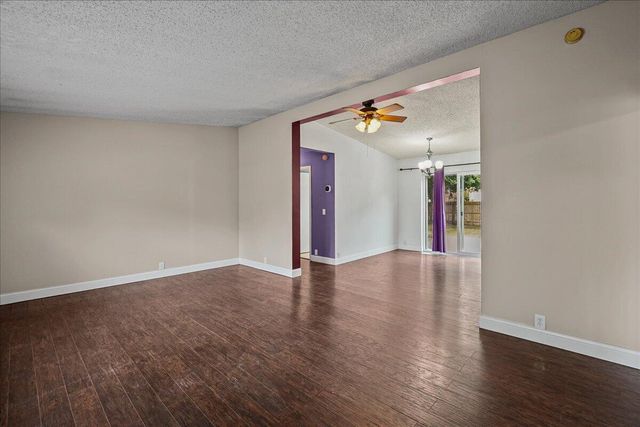 7036 Idaho Avenue, Hammond, IN 46323