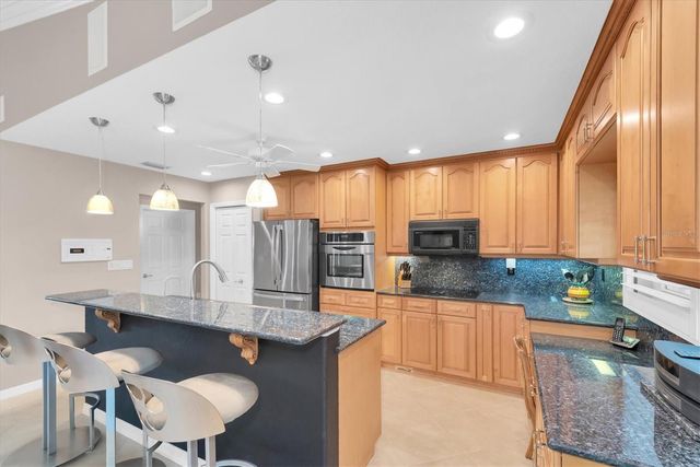 7759 CARVER COURT, Seminole, FL 33772