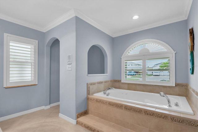 7759 CARVER COURT, Seminole, FL 33772