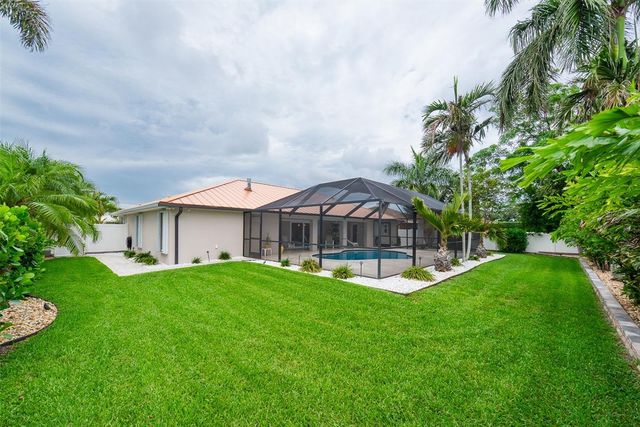 7759 CARVER COURT, Seminole, FL 33772