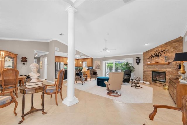 7759 CARVER COURT, Seminole, FL 33772