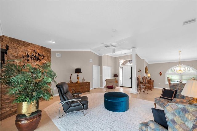 7759 CARVER COURT, Seminole, FL 33772