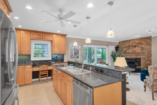 7759 CARVER COURT, Seminole, FL 33772