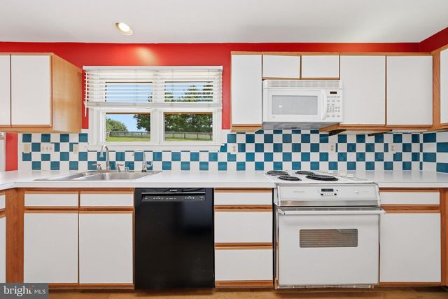 6101 FIELDCREST DR, Frederick, MD 21701