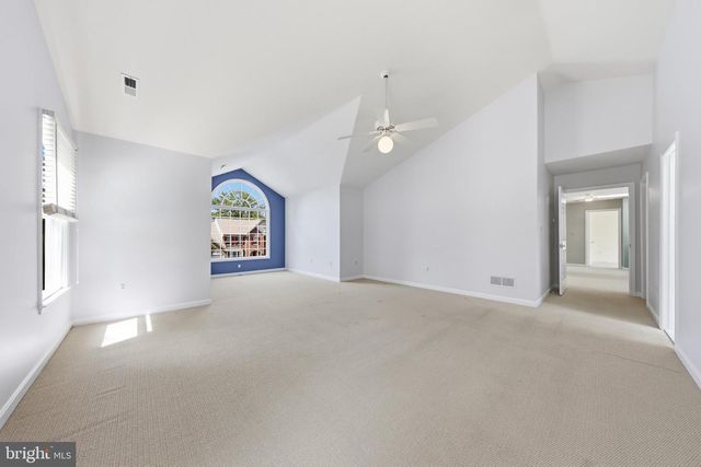 6101 FIELDCREST DR, Frederick, MD 21701