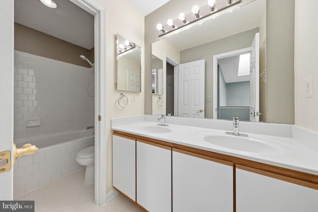 6101 FIELDCREST DR, Frederick, MD 21701