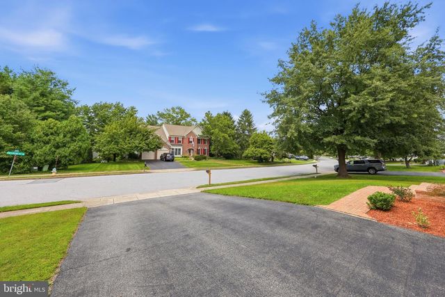 6101 FIELDCREST DR, Frederick, MD 21701