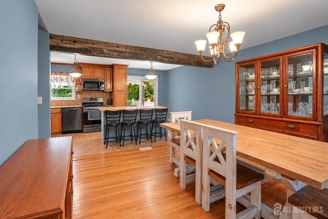 153 Whitman Avenue, Edison, NJ 08817