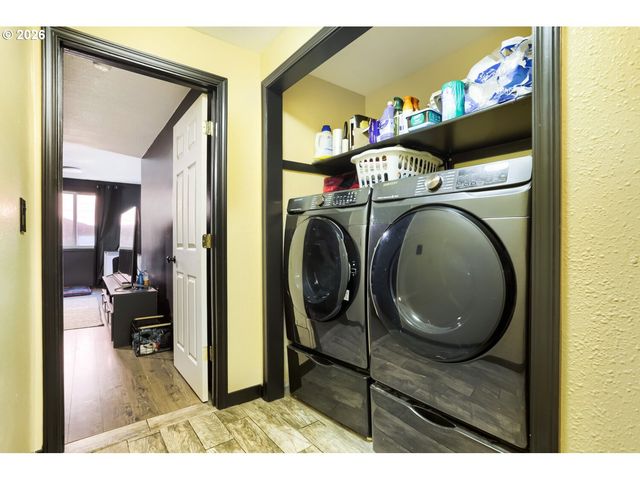 7817 Se STRAWBERRY Ln, Milwaukie, OR 97267