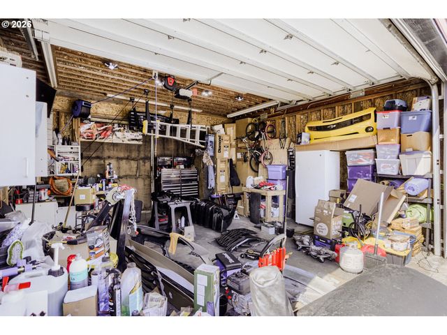 7817 Se STRAWBERRY Ln, Milwaukie, OR 97267