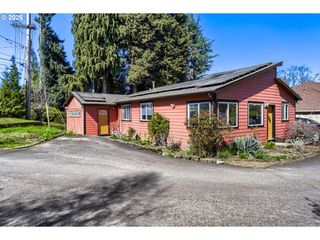 7817 Se STRAWBERRY Ln, Milwaukie, OR 97267