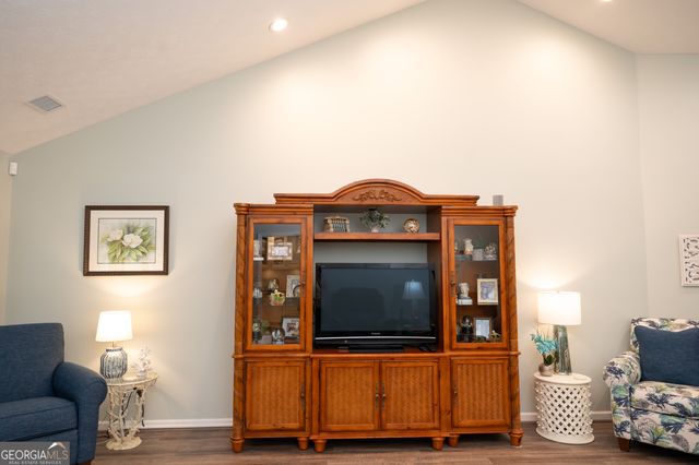 122 Colonial Court, Lagrange, GA 30240