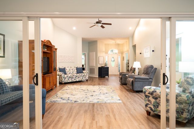 122 Colonial Court, Lagrange, GA 30240