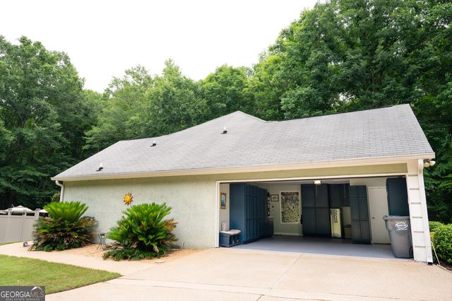 122 Colonial Court, Lagrange, GA 30240