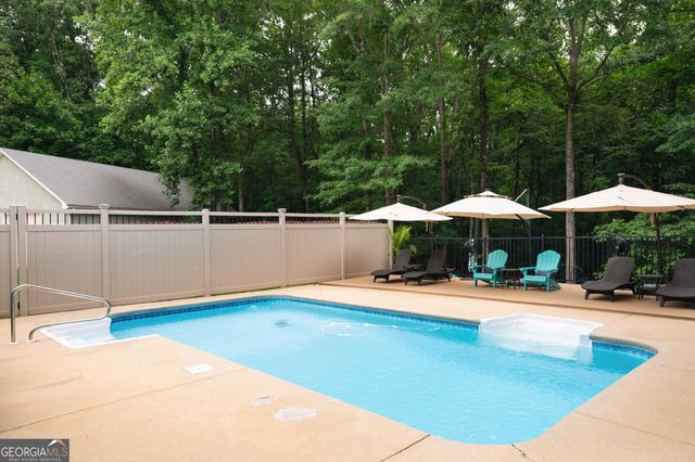 122 Colonial Court, Lagrange, GA 30240